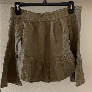 American Eagle Off the Shoulder Peasant Shirt